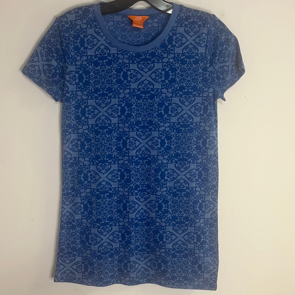 Joe Fresh Blue Floral Medallion Tee Soft Short Sleeve Boho Crewneck Women's XS